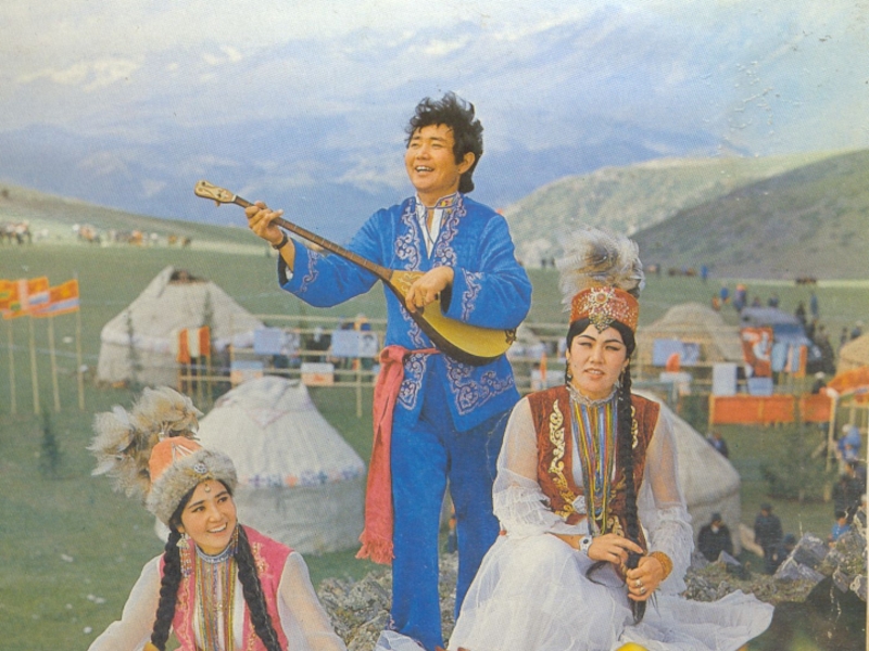 Слушать казахские веселые. Музыкальная культура Казахстана. Музыкальная культура казахского народа. Казахский фольклор. Казахская народная музыкальная культура.