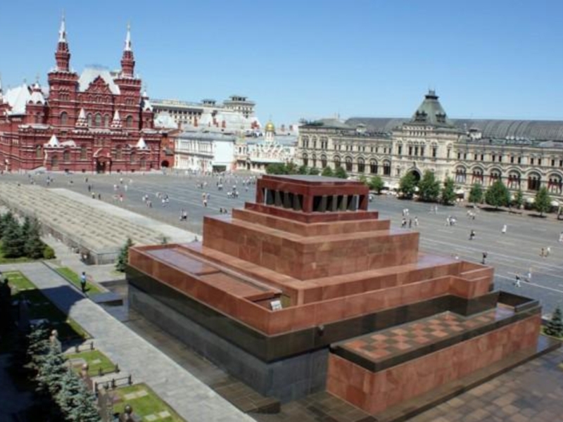 Площадь мавзолей ленина. Ленин в мавзолее на красной площади. Мавзолей в.и Ленина на красной площади в Москве. Красная площадь мавзолей.