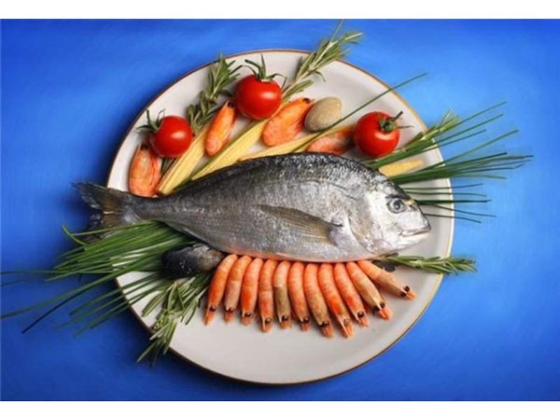 Рыба и нерыбные продукты моря